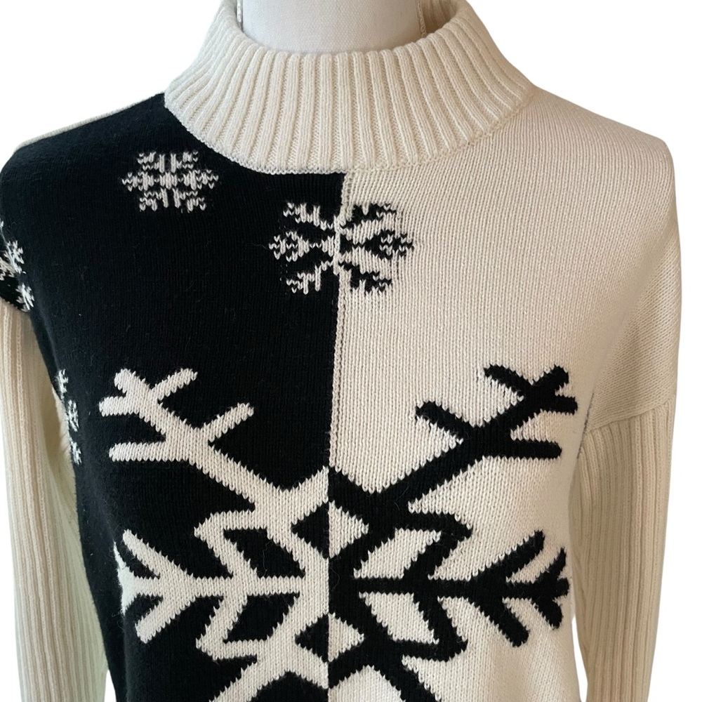 Talbots Black and Cream Snowflake Turtleneck Sweater.  Size MP - Picture 3 of 7